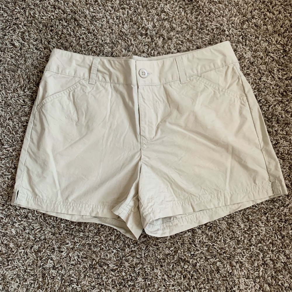 Columbia shorts size 10